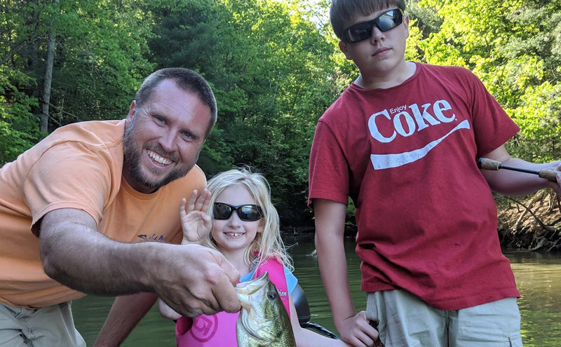 Raise Em' Outdoors